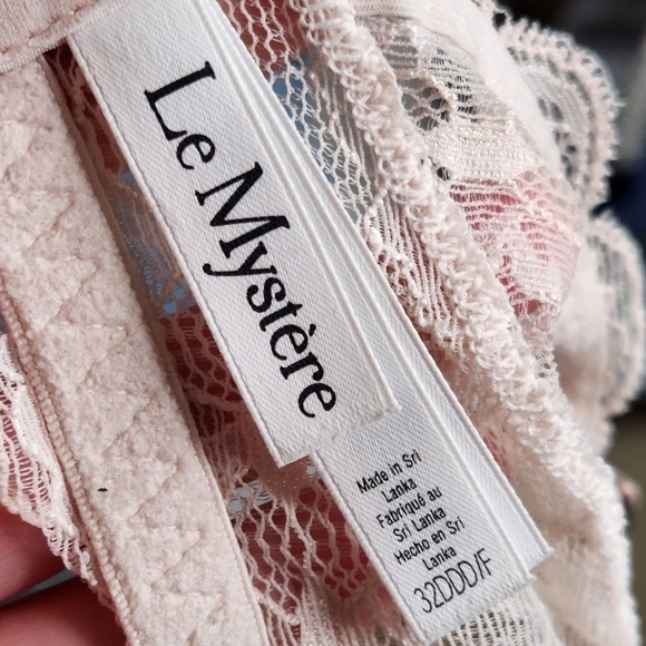 Le Mystere Peach Pink Deep V Lace Unpadded Sexy Bra Size 32 DDD/F - Picture 10 of 11
